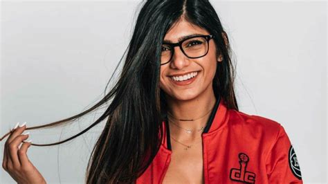 miya kahilfa|Mia Khalifa on taking back her power